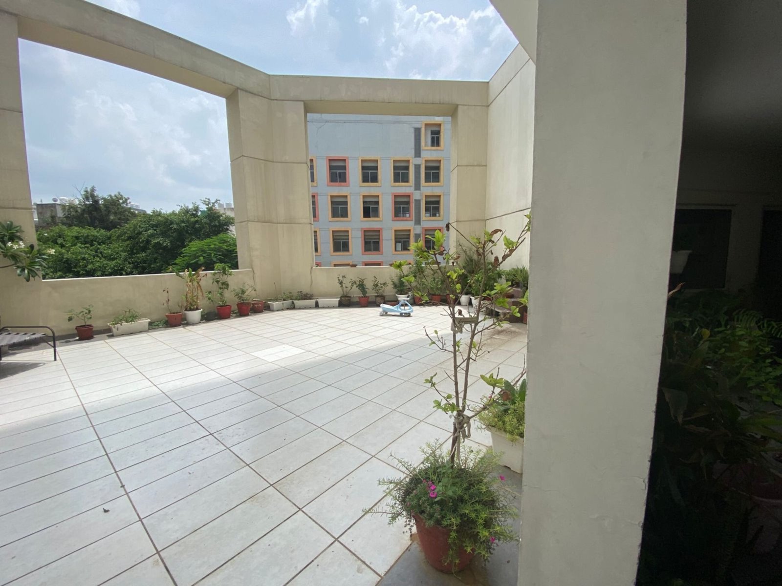 bestech park view spa apartment for rent