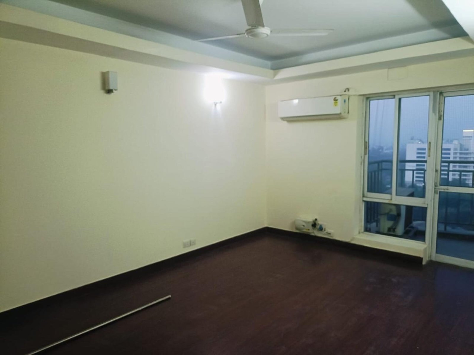 Flat for rent in Wellington Estate Gurgaon