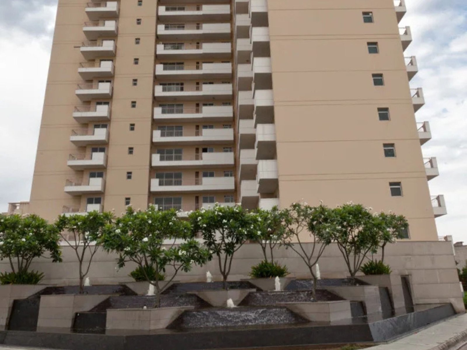 Bestech Park View Spa