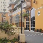 luxury apartment near DLF Phase 2