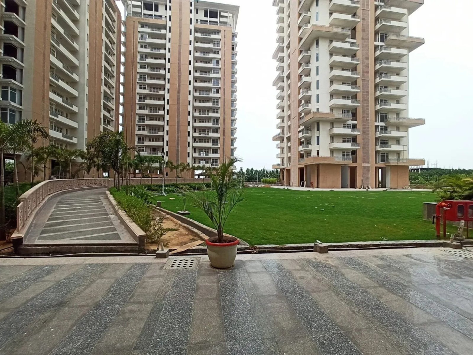 Apartment in Pioneer Urban Presidia Gurgaon