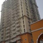 luxury apartment near DLF Phase 2