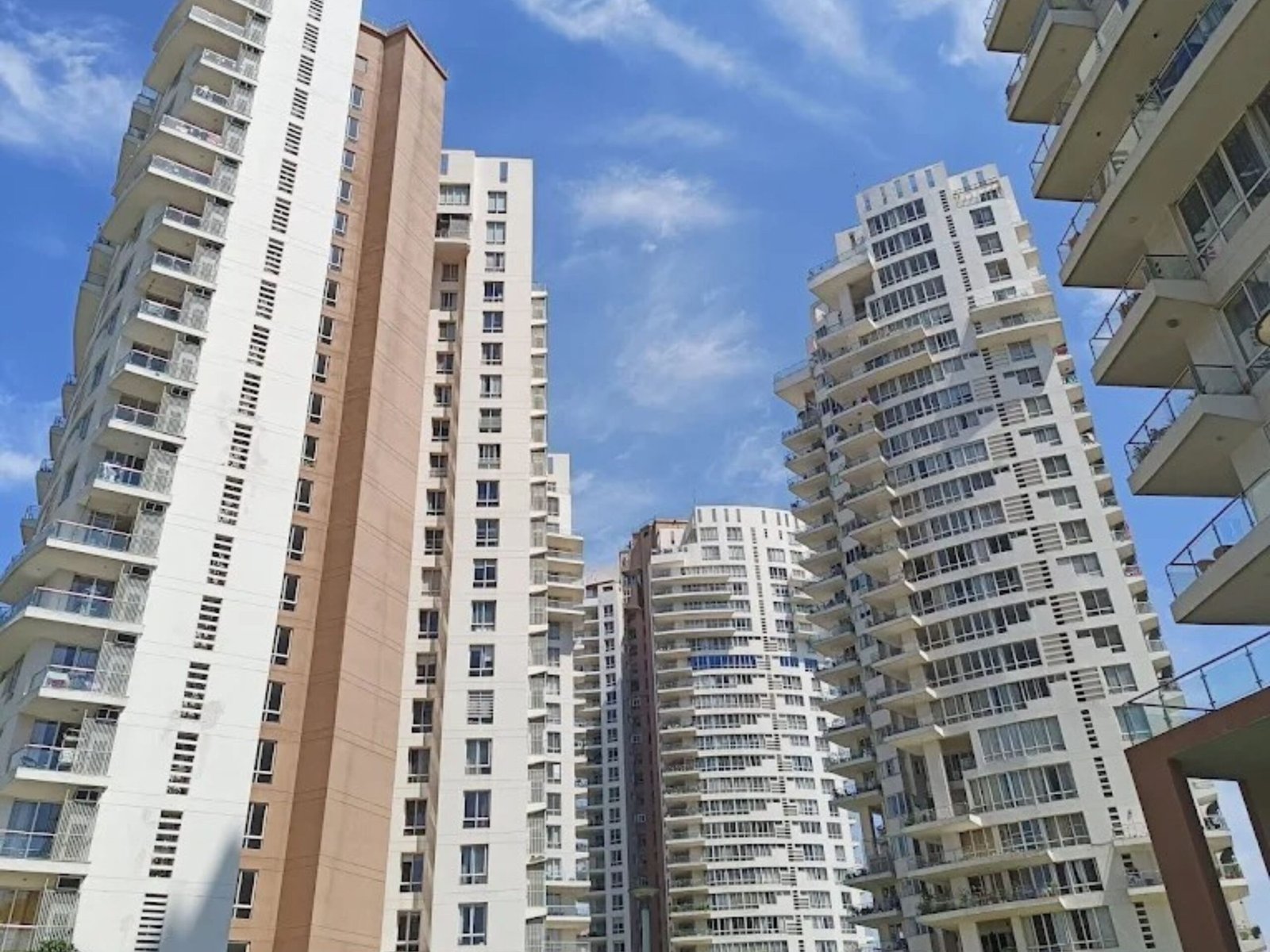 Pioneer Urban Presidia Sector 62 Gurgaon