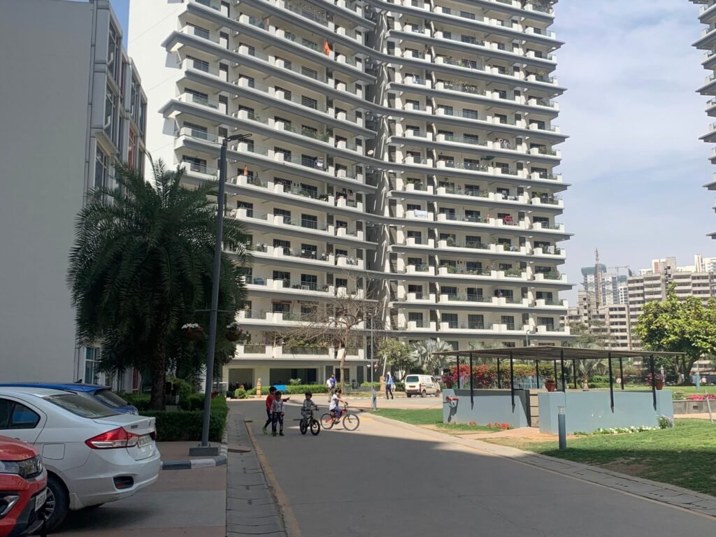 Golf Course Extension Road