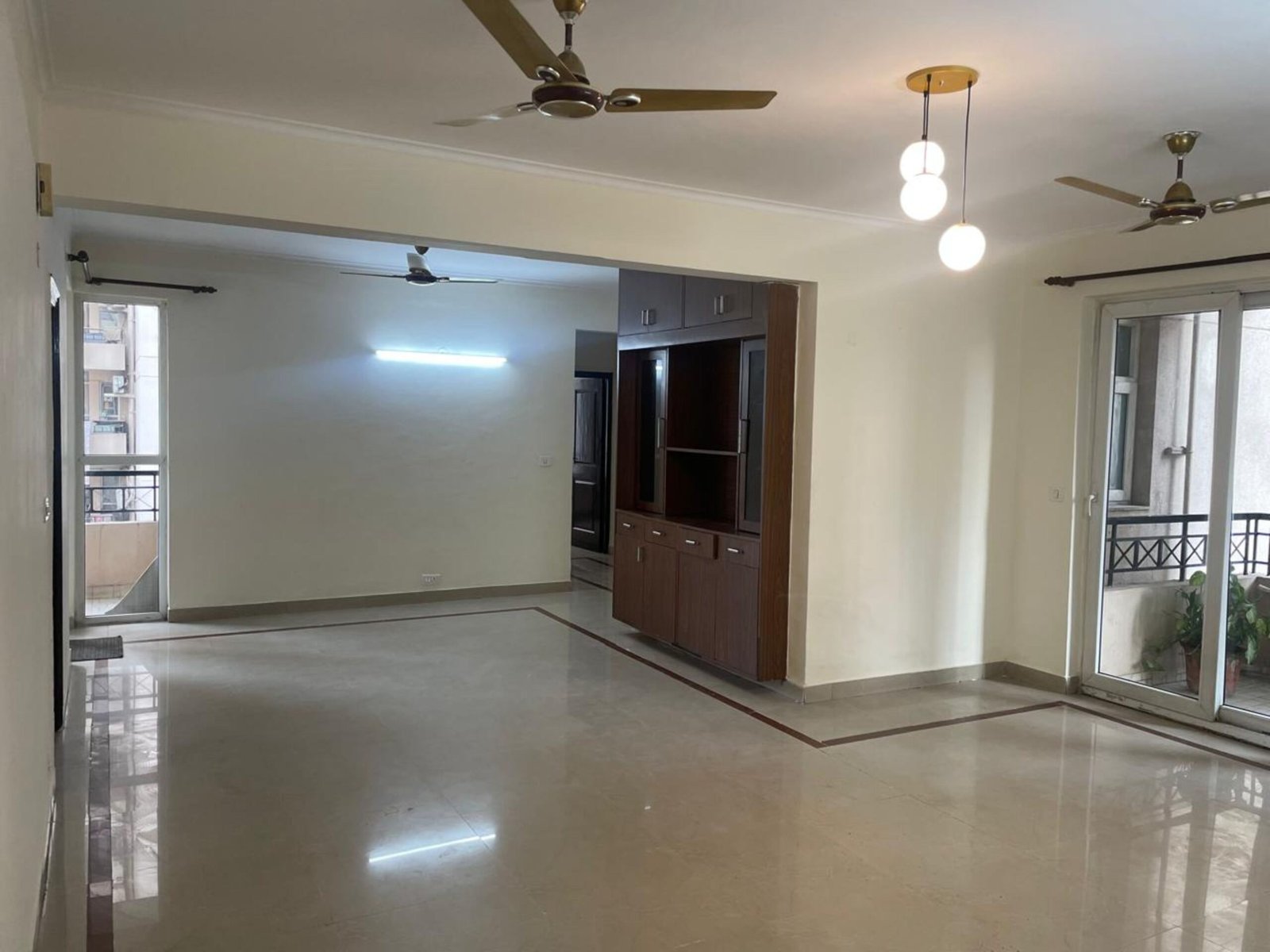 Resale Flat in Gurgaon