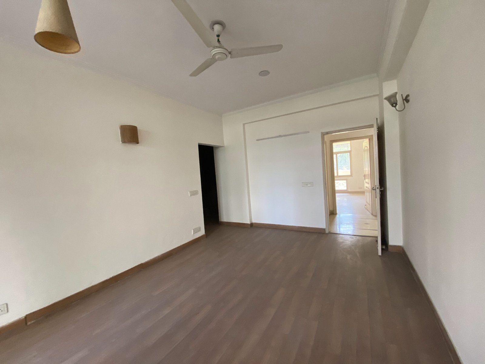 3bhk-for-sale-in-gurgaon-suncity-heights-sector-54