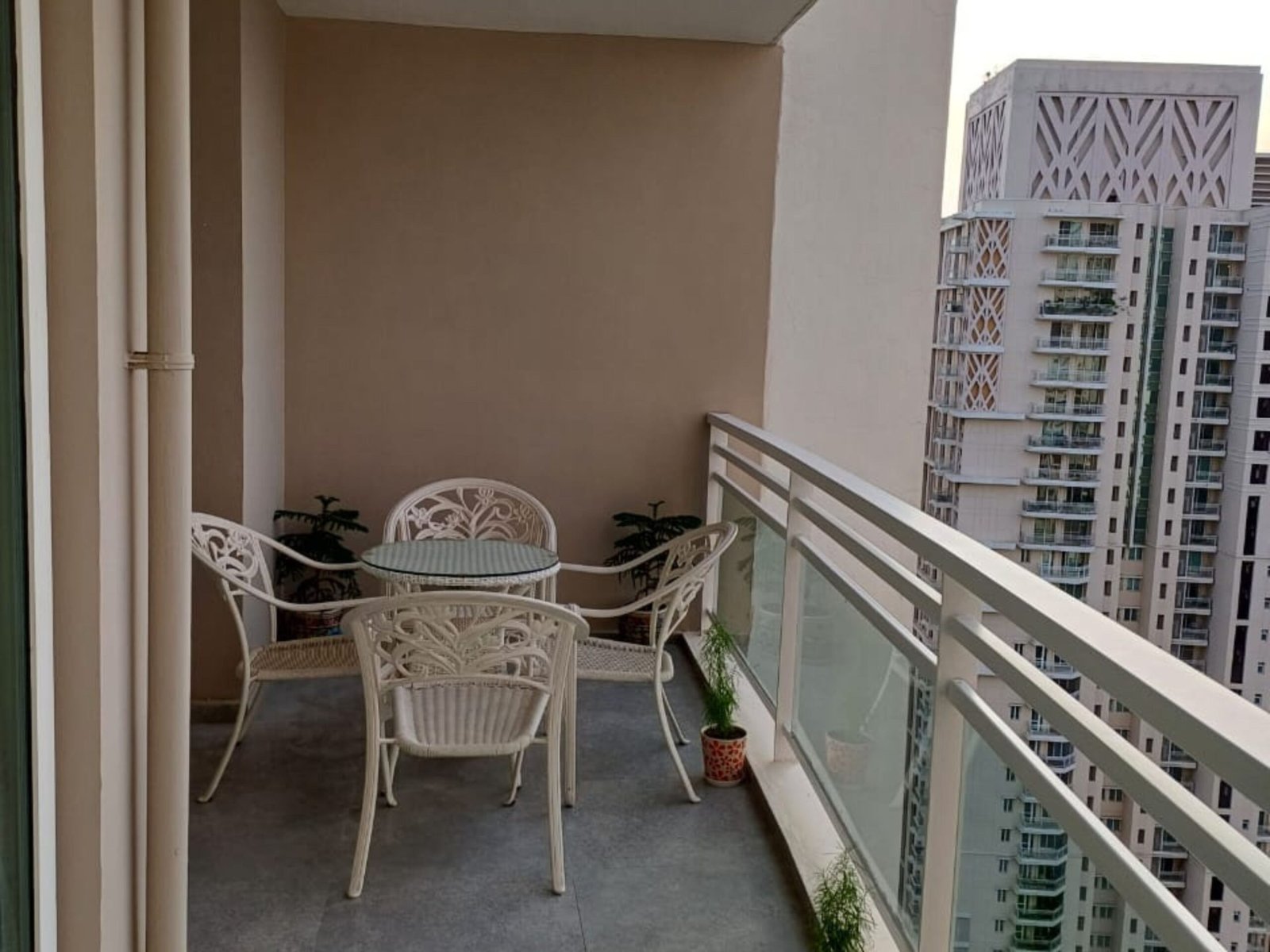 dlf park place for sale