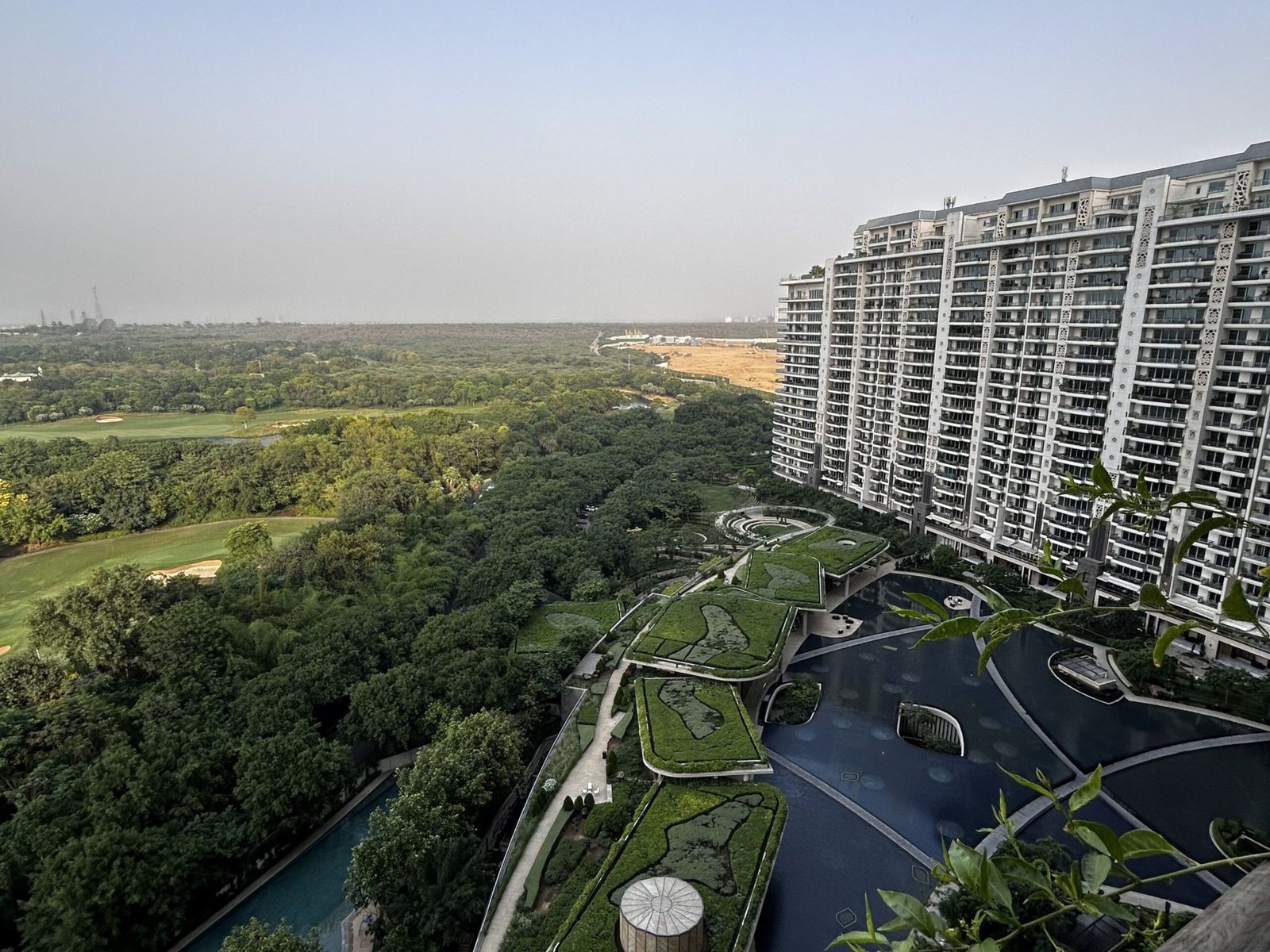 dlf camellias gurgaon price
