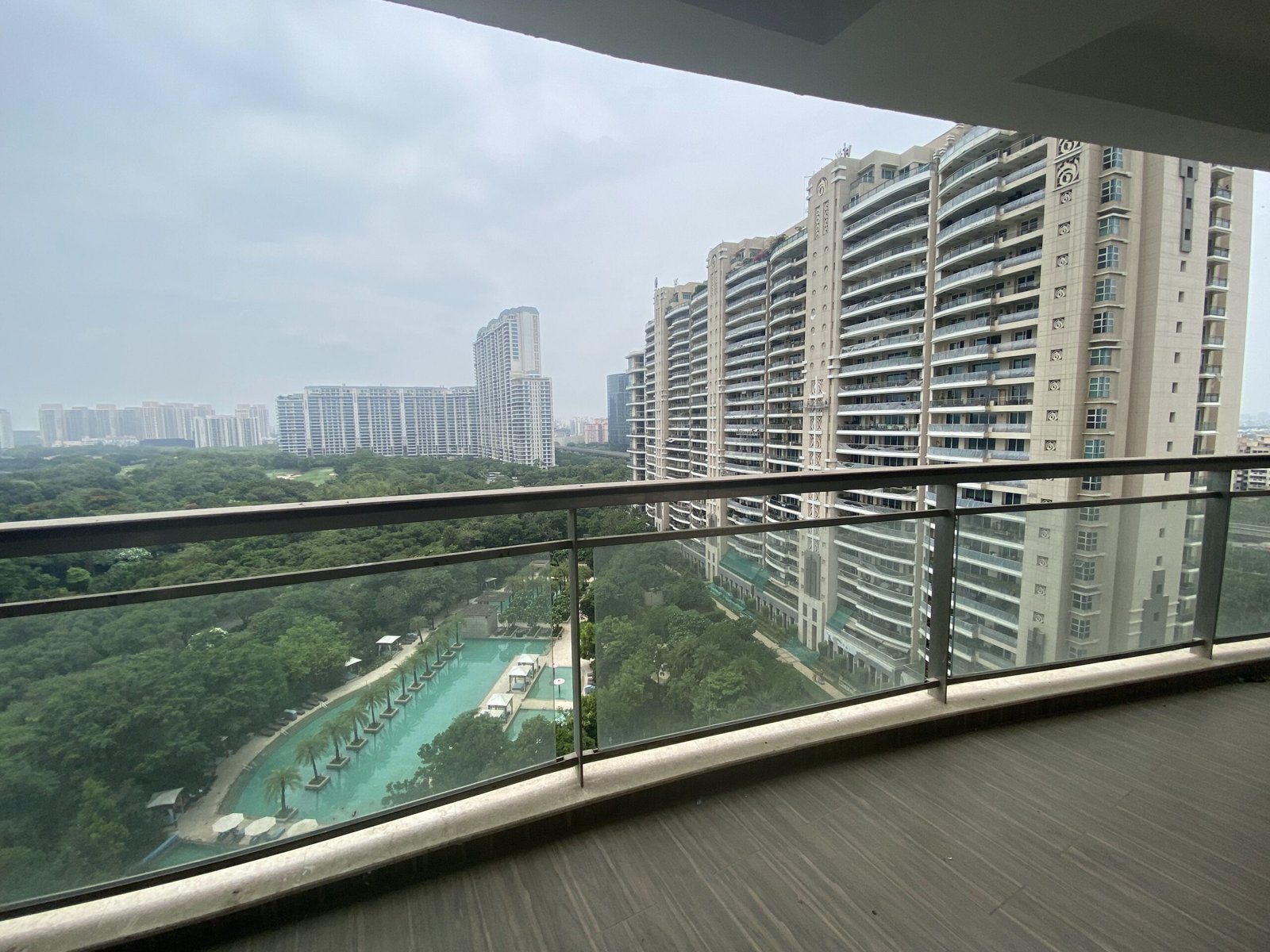 DLF The Magnolias balcony view Golf Course Road Gurgaon