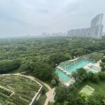 Middle floor apartment for sale in DLF Magnolias Gurgaon